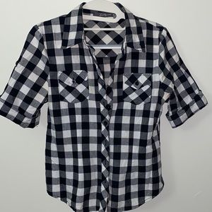 Black and white F21 Gingham blouse